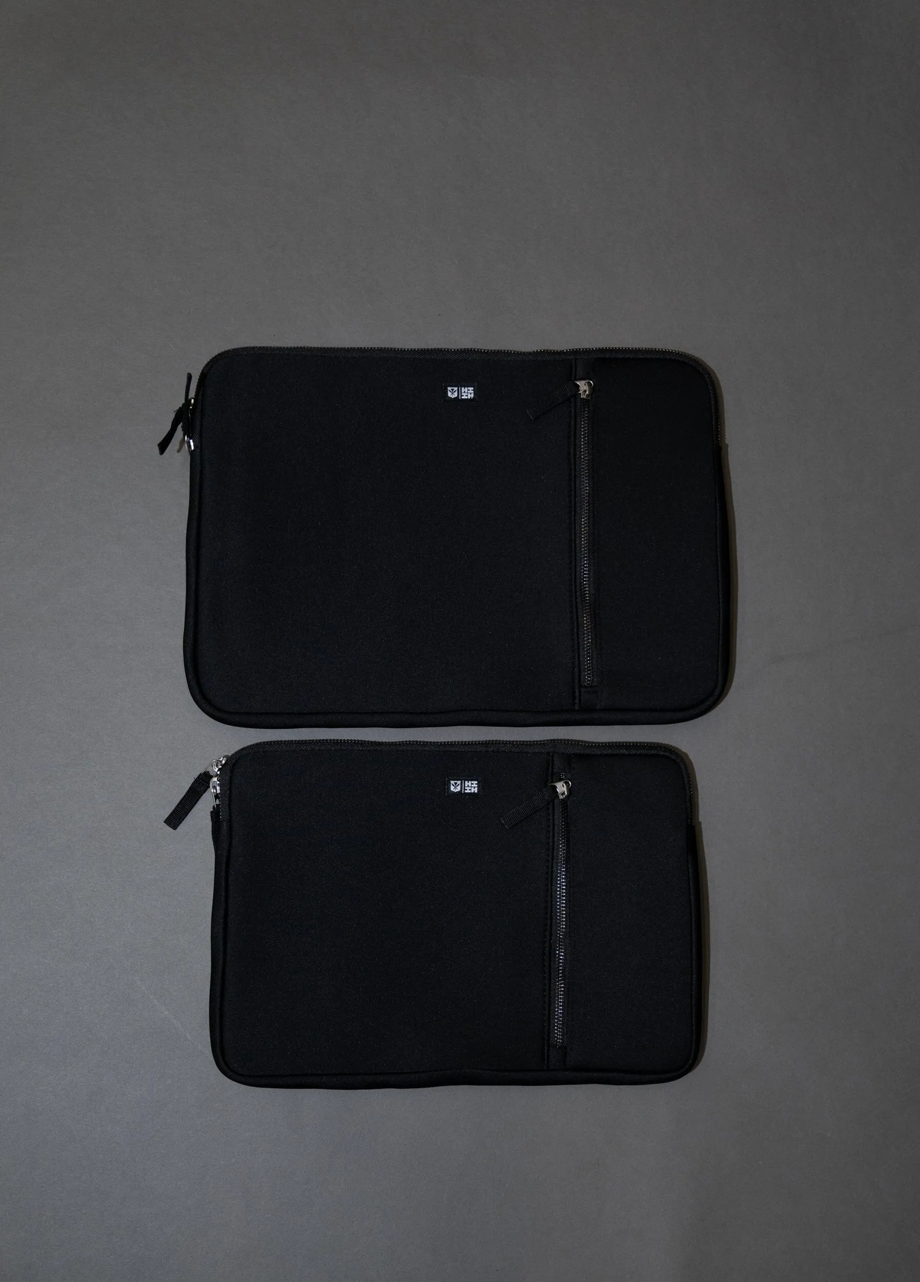 BLACK NEOPRENE LAPTOP SLEEVES