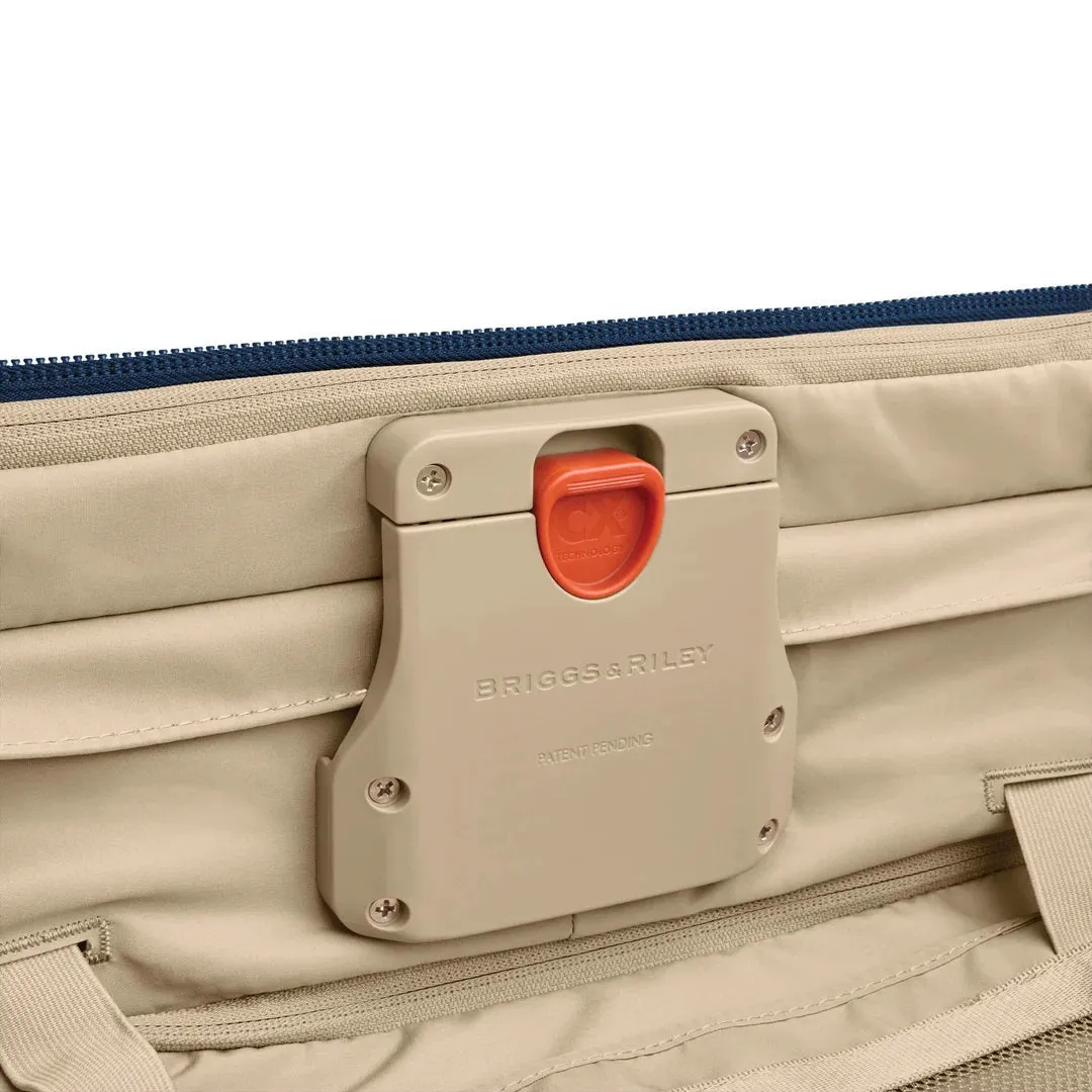 Briggs & Riley Baseline Global 2-Wheel Carry On