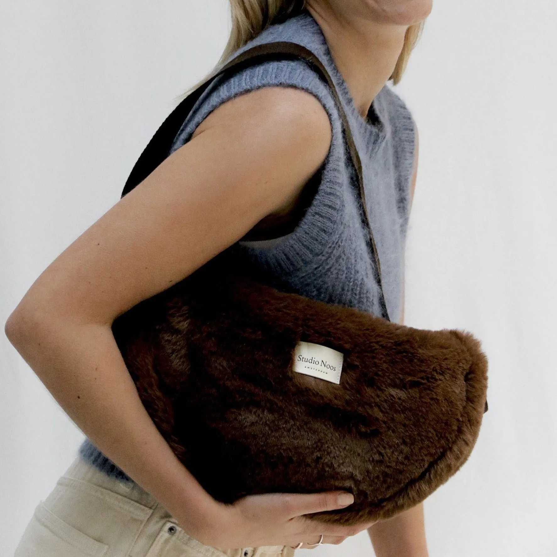 Studio Noos Faux Fur Cross Body Bag (Brown)